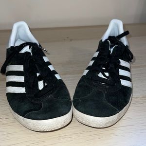 Adidas gazelle, worn condition